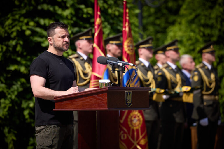 Zelenskyj: Krajiny susediace s Ukrajinou sa obávajú zostreliť ruské rakety